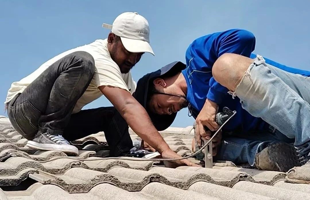 A RENOPi helyi thaiföldi alkalmazottai dolgoznak a projekten